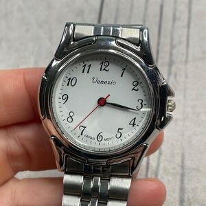 Vintage Venezio Silver Tone Watch Mens Dress Wristwatch needs battery